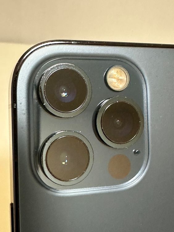 ��SIM�ե꡼ iPhone12Pro 128GB �ѥ��ե��å��֥롼