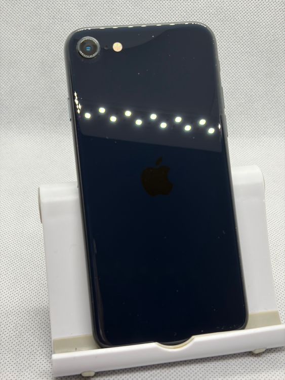 ��SIM�ե꡼ iPhoneSE ��3���� 128GB �ߥåɥʥ��� �Хåƥ꡼81%