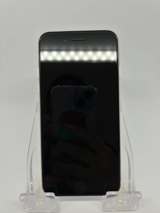 ��SIM�ե꡼ iPhoneSE��3����  64GB �ۥ磻�� �Хåƥ꡼76%