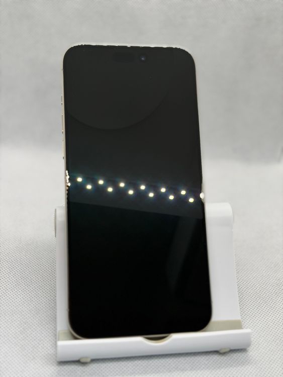 ���Хåƥ꡼99% SIM�ե꡼ iPhone15ProMax 1TB �ʥ���������˥���