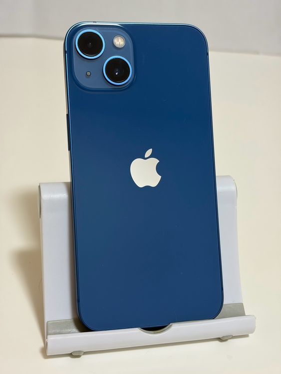 ���Хåƥ꡼87% SIM�ե꡼ iPhone13 128GB �֥롼