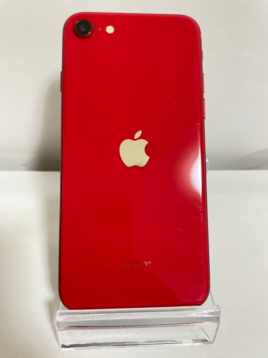 iPhone SE (第2世代) Product RED バッテリー96%（ムスビー