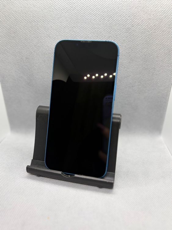 ���ϥԥͥ��ͥå� SIM�ե꡼ iPhone13 128GB �֥롼 �Хåƥ꡼84%