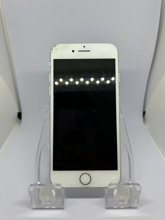 ��SIM�ե꡼ iPhone8  64GB ����С� �Хåƥ꡼81%