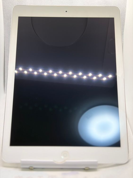 ���ϥԥͥ��ͥå� iPad Air 16GB ����С�