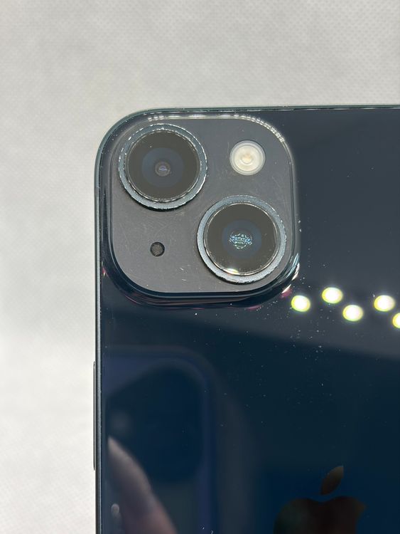 ���Хåƥ꡼86% SIM�ե꡼ iPhone14 128GB �ߥåɥʥ���