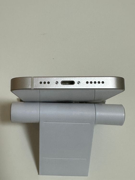 ������ �Хåƥ꡼100% SIM�ե꡼ iPhone14 128GB �������饤��