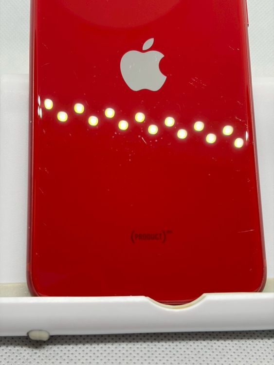���Хåƥ꡼81% SIM�ե꡼ iPhoneSE ��3���� 64GB ��å�