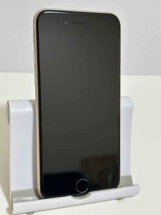 ��SIM�ե꡼ iPhoneSE ��3���� 64GB �������饤��