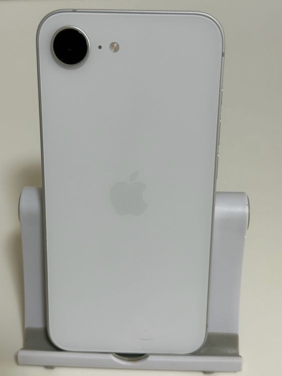 ���Хåƥ꡼100% SIM�ե꡼ iPhone16e 128GB �ۥ磻��