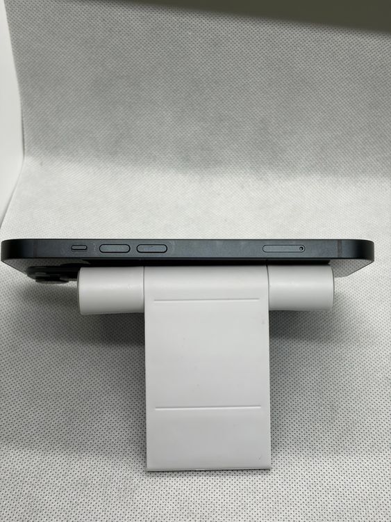 ���Хåƥ꡼85% ���� SIM�ե꡼ iPhone14 128GB �ߥåɥʥ���