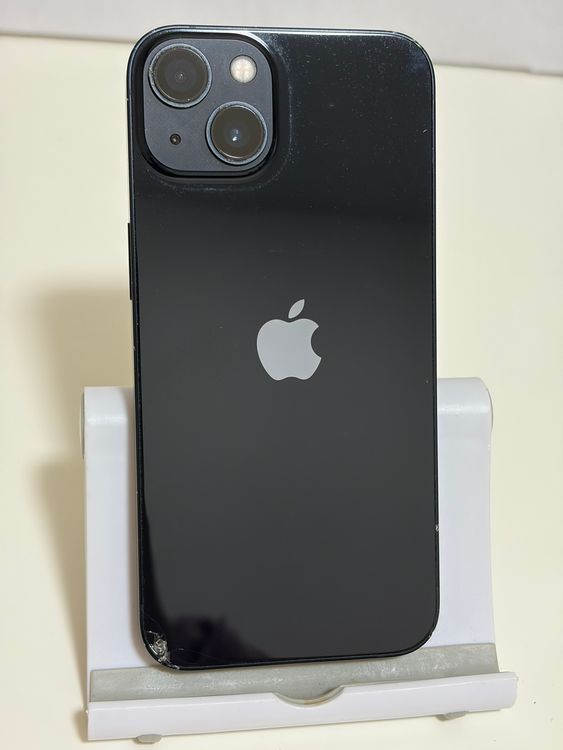 ���Хåƥ꡼81% SIM�ե꡼ iPhone13 128GB �ߥåɥʥ���