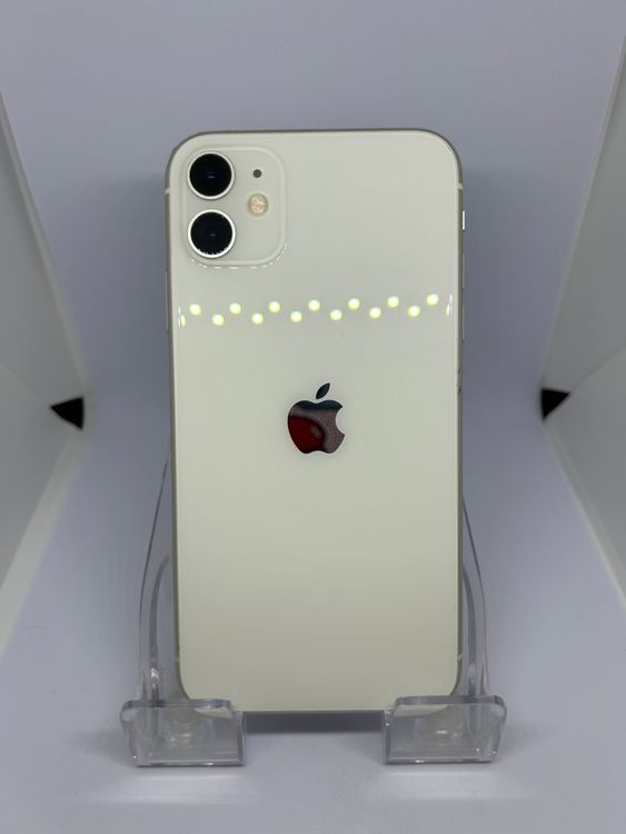 ��SIM�ե꡼ iPhone11 64GB �ۥ磻��