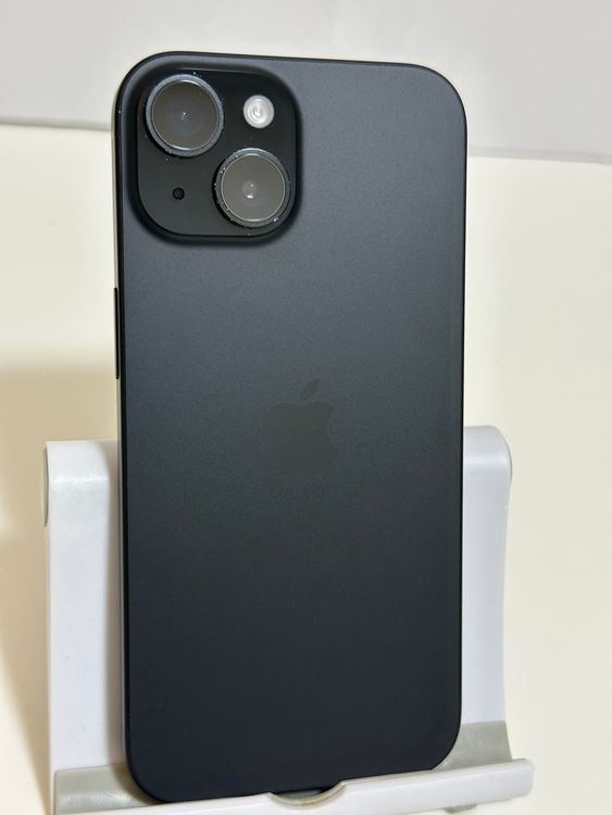 ������ �Хåƥ꡼83% SIM�ե꡼ iPhone15 128GB �֥�å�