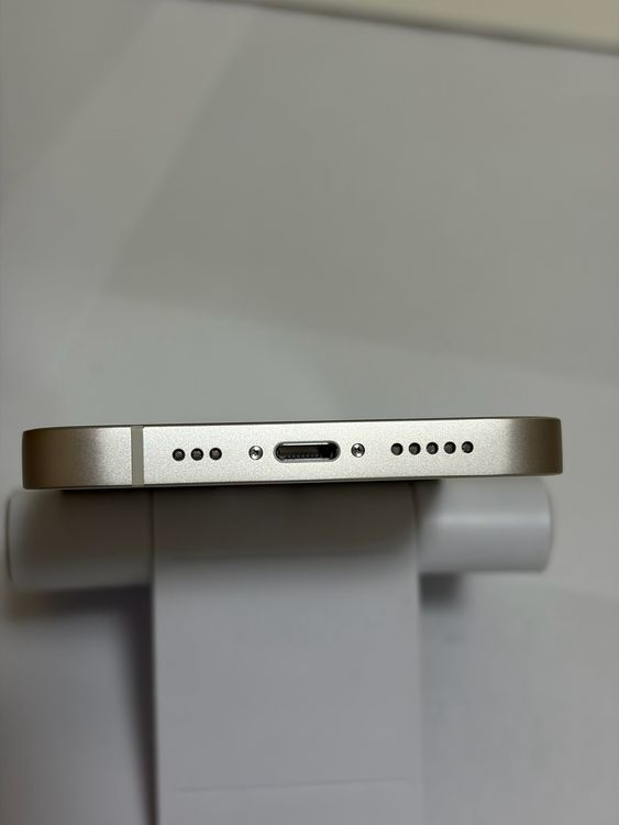 ��̤������ SIM�ե꡼ iPhone13 128GB �������饤��