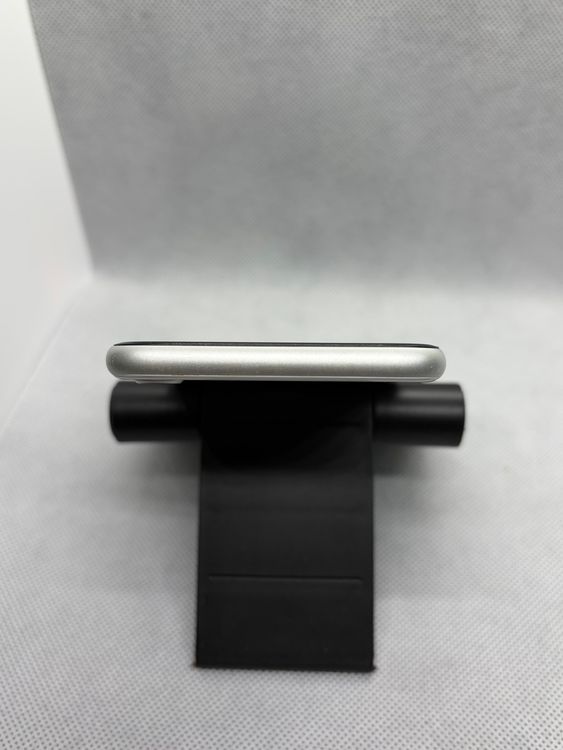 ���ϥԥͥ��ͥå� SIM�ե꡼ iPhoneSE ��2���� 64GB �ۥ磻��