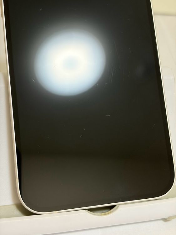 ���Хåƥ꡼81% SIM�ե꡼ iPhone14Plus 128GB �������饤��
