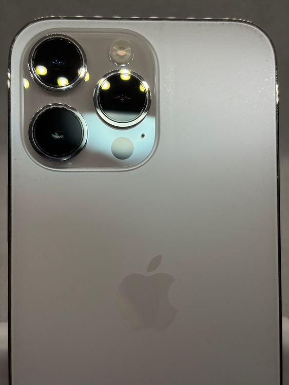 ���Хåƥ꡼81% SIM�ե꡼ iPhone14ProMax 256GB ����С�