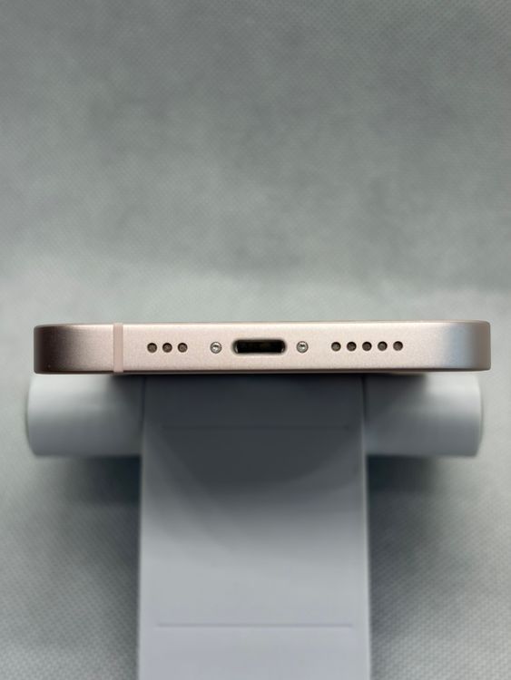 ���Хåƥ꡼84% SIM�ե꡼ iPhone13 256GB �ԥ�