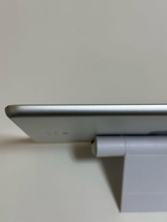 ������ iPad Air ��1���� 128GB ����С� Wi-Fi��ǥ�