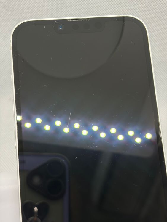 ���Хåƥ꡼100% SIM�ե꡼ iPhone16e 128GB �ۥ磻��