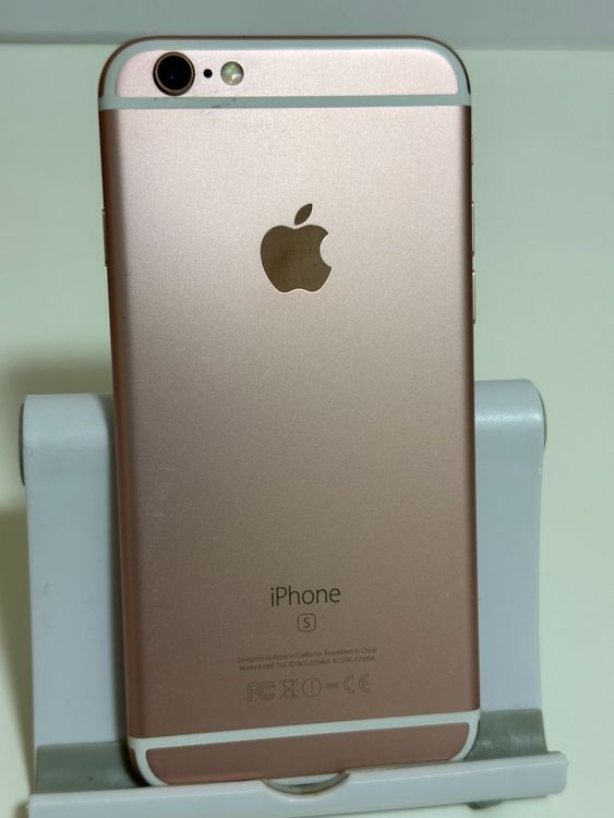 ���Хåƥ꡼82% SIM�ե꡼ iPhone6s 128GB �������������