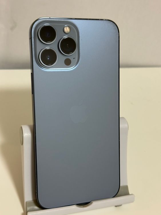 ���Хåƥ꡼81% SIM�ե꡼ iPhone13ProMax 128GB ������֥롼