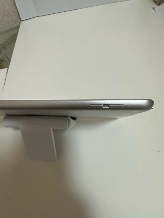 ��SIM�ե꡼ iPad ��9���� 64GB ����С�