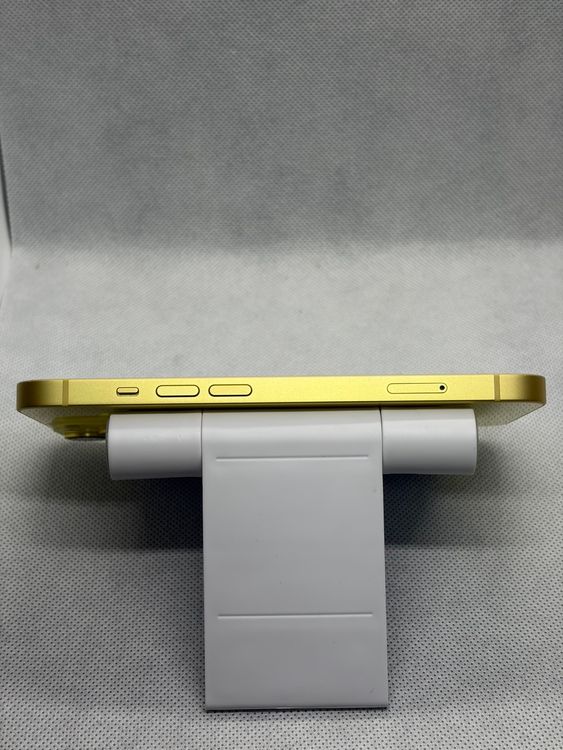 ������ SIM�ե꡼ iPhone14 128GB �������� �Хåƥ꡼81%