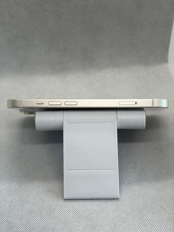 ���Хåƥ꡼85% ����Ʊ�� SIM�ե꡼ iPhone14 128GB �������饤��