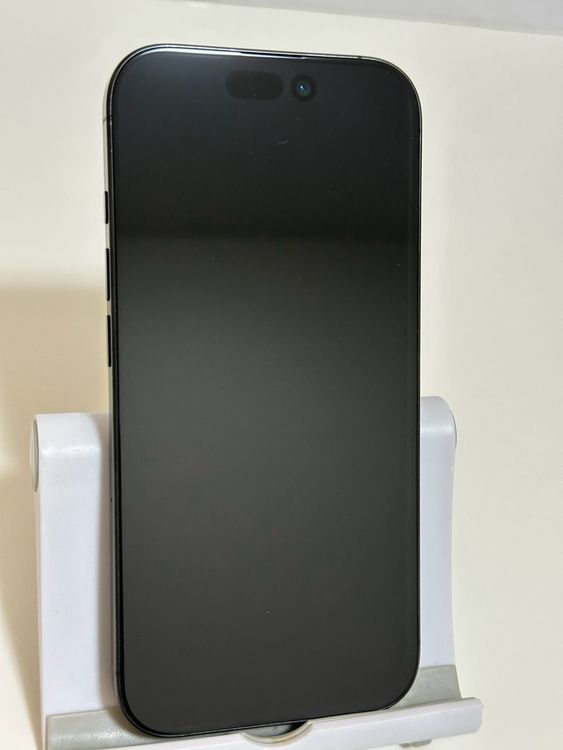 ������ �Хåƥ꡼93% SIM�ե꡼ iPhone16Pro 256GB �֥�å������˥���