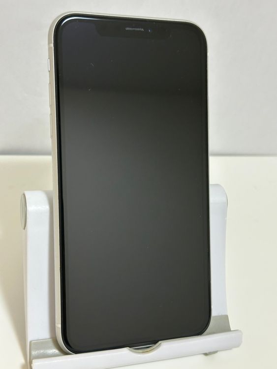 ��SIM�ե꡼ iPhoneXR 64GB �ۥ磻��