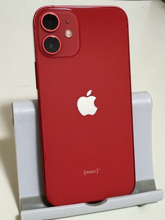 ���Хåƥ꡼83% SIM�ե꡼ iPhone12mini 64GB ��å�