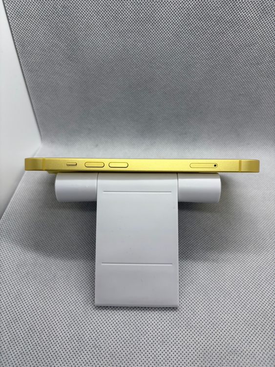 ������Ʊ�� SIM�ե꡼ iPhone14 128GB �������� �Хåƥ꡼83%