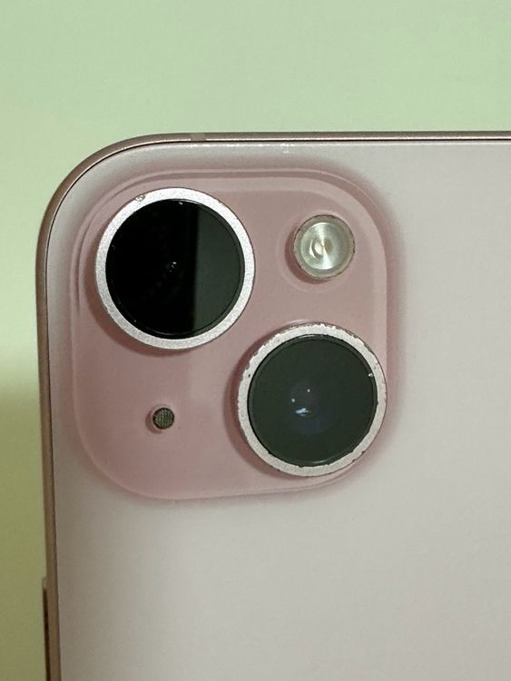 ���Хåƥ꡼86% SIM�ե꡼ iPhone15Plus 256GB �ԥ�