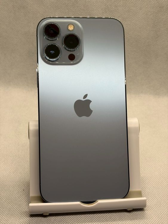 ���Хåƥ꡼84% SIM�ե꡼ iPhone13ProMax 256GB �֥롼