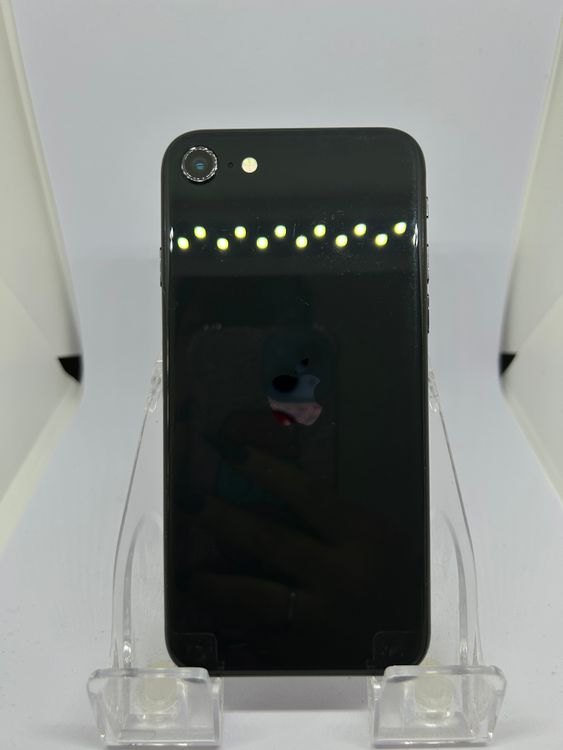 ��SIM�ե꡼ iPhoneSE��2����  64GB �֥�å� �Хåƥ꡼76%