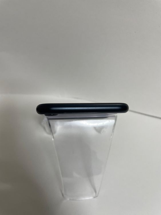 ϥԥͥͥå SIMե꡼ iPhoneSE裳  64GB ߥåɥʥ Хåƥ꡼86%
