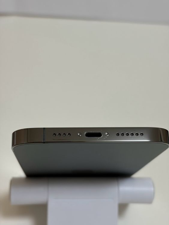 ムスビー｜○超美品 SIMフリー iPhone13ProMax 256GB グラファイト