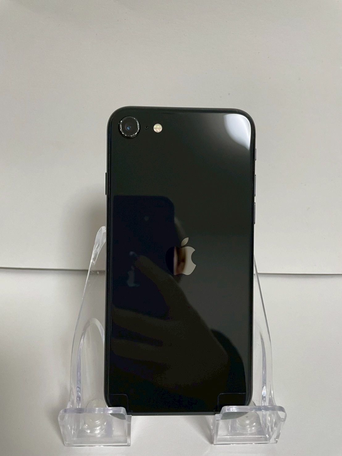Apple iPhonese第二世代　ブラック64GB 美品　バッテリー100% Amazon | 【整備済み品】 Apple iPhone SE(第2世代) 64GB