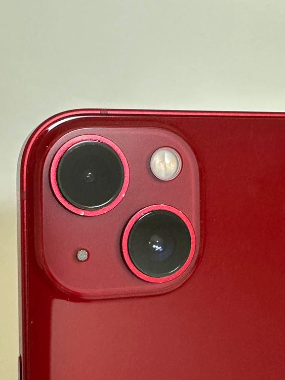 ���Хåƥ꡼85% SIM�ե꡼ iPhone13 128GB ��å�