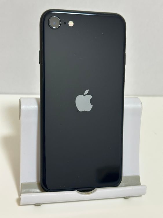 ��SIM�ե꡼ iPhoneSE ��3���� 64GB �ߥåɥʥ���
