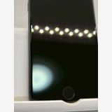 ���Хåƥ꡼86% SIM�ե꡼ iPhoneSE ��3���� 64GB �ߥåɥʥ���