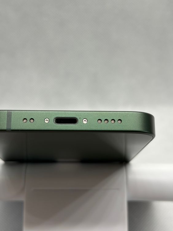 ��Ķ���� SIM�ե꡼ iPhone13mini 128GB ���꡼�� �Хåƥ꡼83%