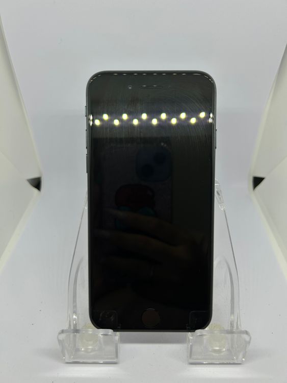 ��Ķ���� SIM�ե꡼ iPhoneSE��3����  64GB �ߥåɥʥ���