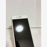 ���Хåƥ꡼85% ���� iPhone7 32GB �������   ����̵��