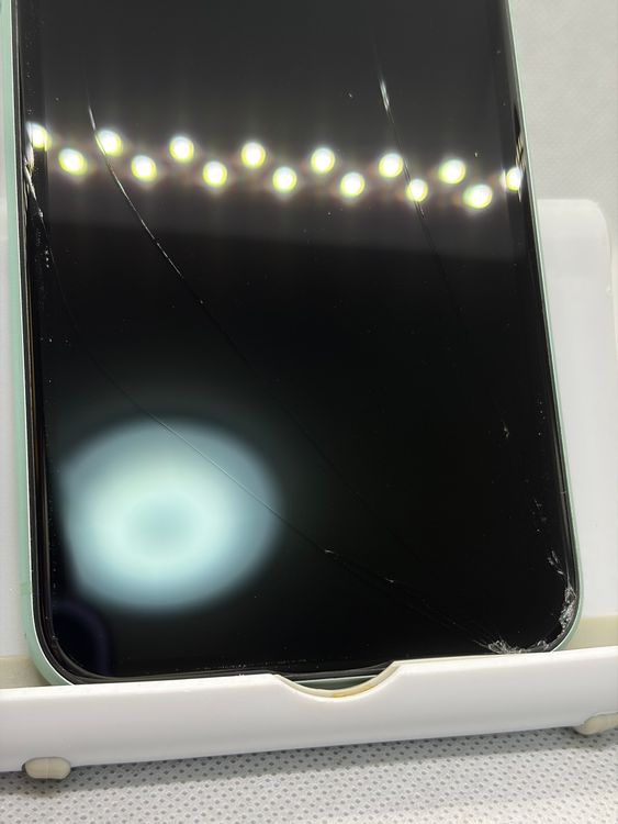 ���ϥԥͥ��ͥå� SIM�ե꡼ iPhone11 64GB ���꡼��