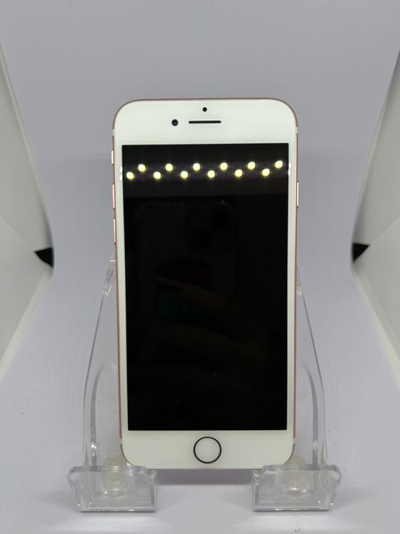 ��SIM�ե꡼ iPhone7  32GB ������������� �Хåƥ꡼88%