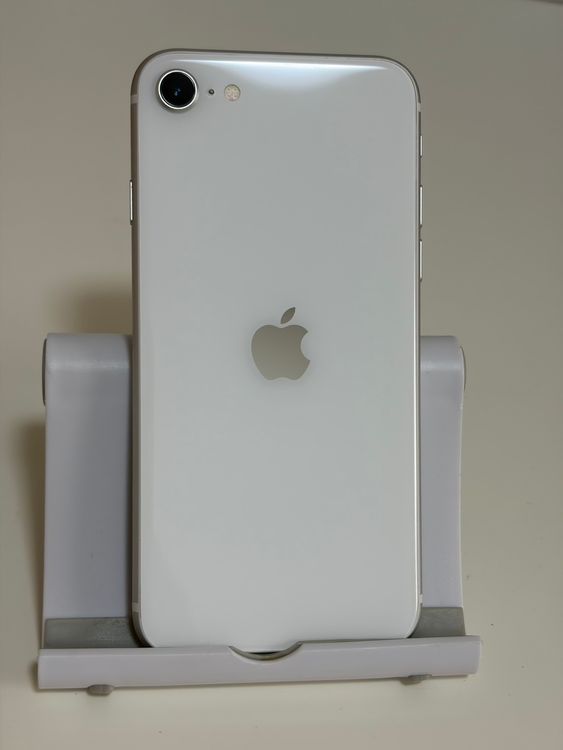 ��SIM�ե꡼ iPhoneSE ��2���� 64GB �ۥ磻��