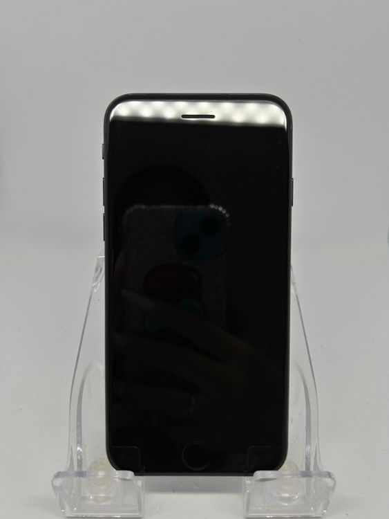 ���ϥԥͥ��ͥå� SIM�ե꡼ iPhoneSE��3����  64GB �ߥåɥʥ��� ����̵��